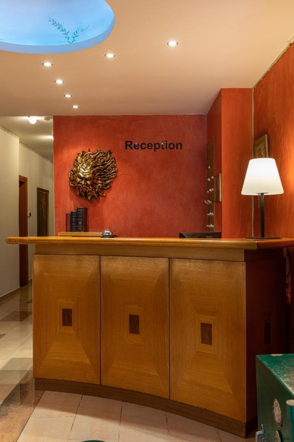 Dias Hotel Platamon Exteriör bild